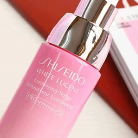 Shiseido White Lucent Luminizing Surge - Picture 3 of 10